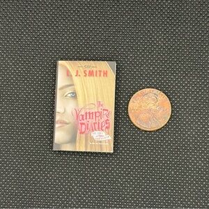 Zuru Mini Brands Miniature Vampire Diaries Book